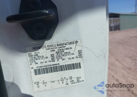 2013 Ford F-250 Xl z USA, uszkodzony, nr VIN 1FDBF2A63DEA86835